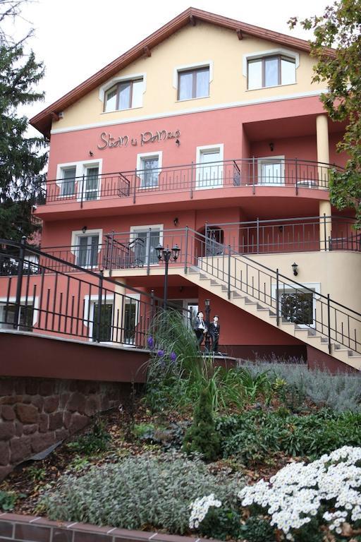 Stan Es Panzio Bed & Breakfast Balatonalmadi Exterior photo