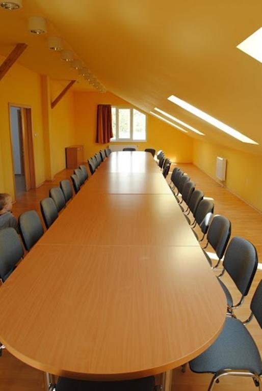 Stan Es Panzio Bed & Breakfast Balatonalmadi Exterior photo